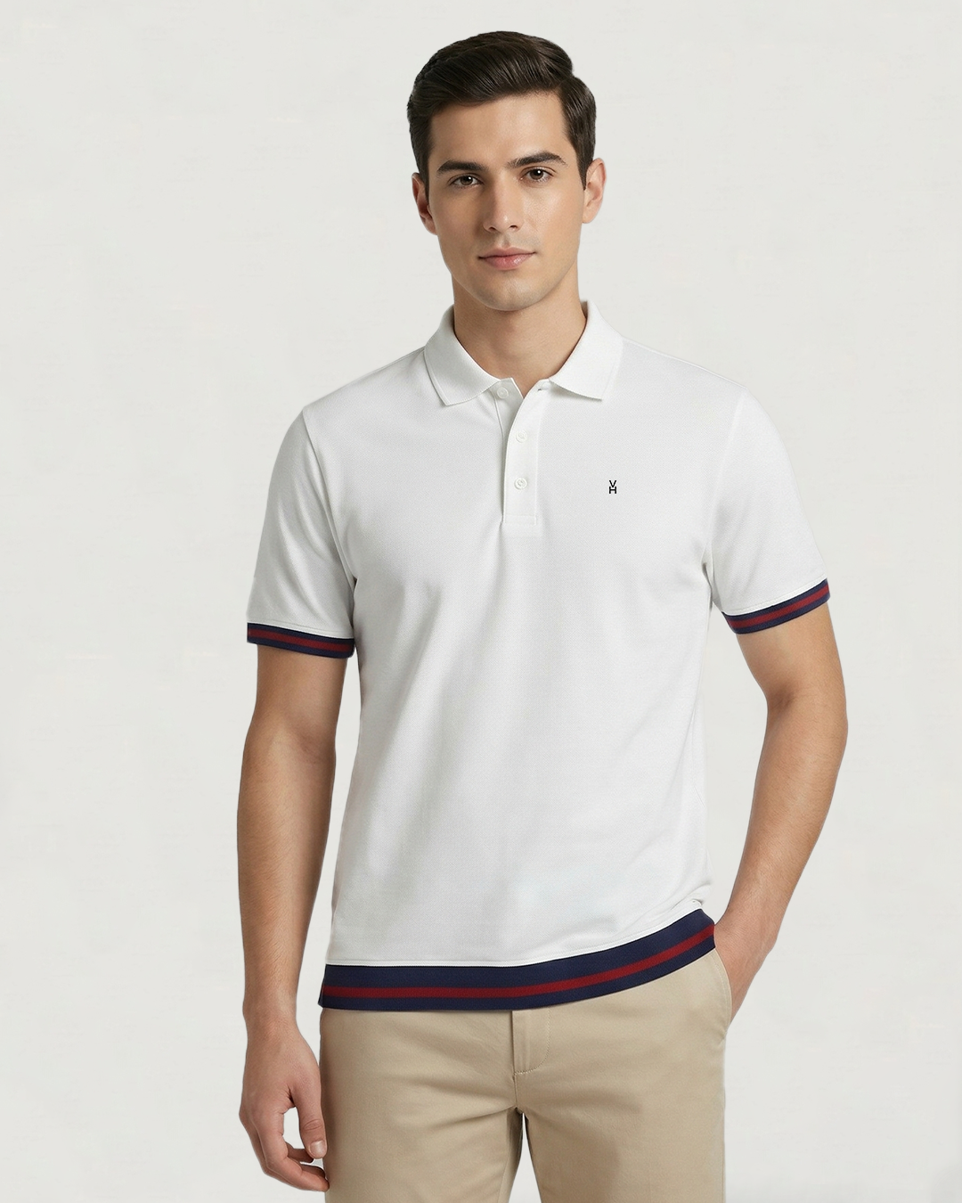 POLO PREMIUM MODA SOLIDA BLANCO CON DETALLE CUELLO Y MANGA LGE