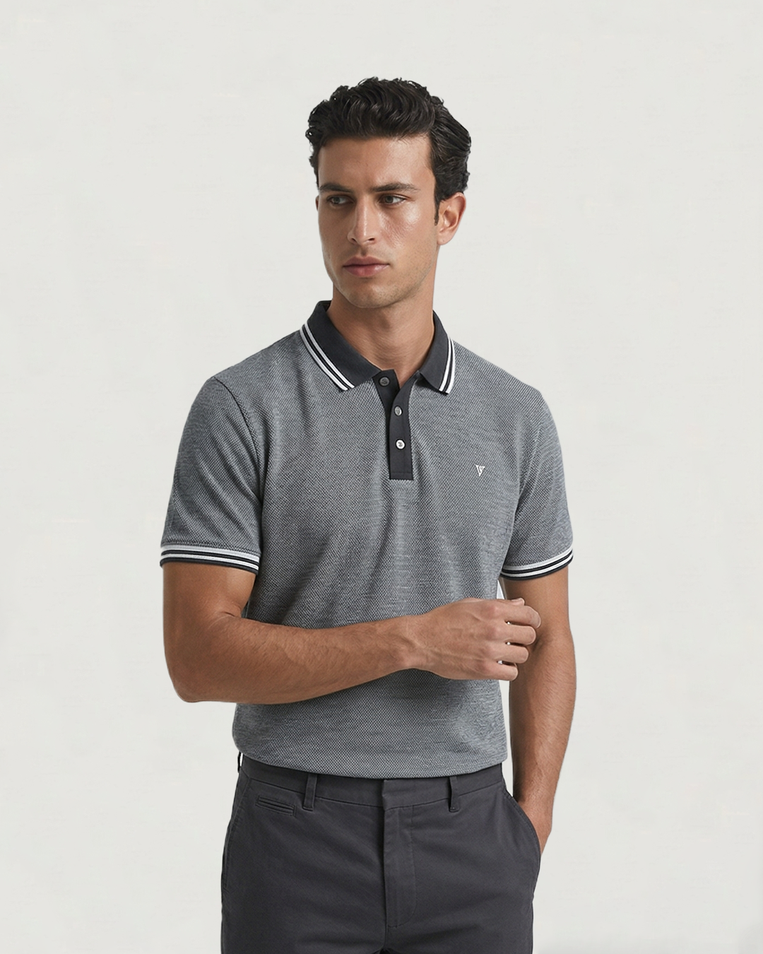POLO MODA DOBLE RAYA EN CUELLO Y BRAZO