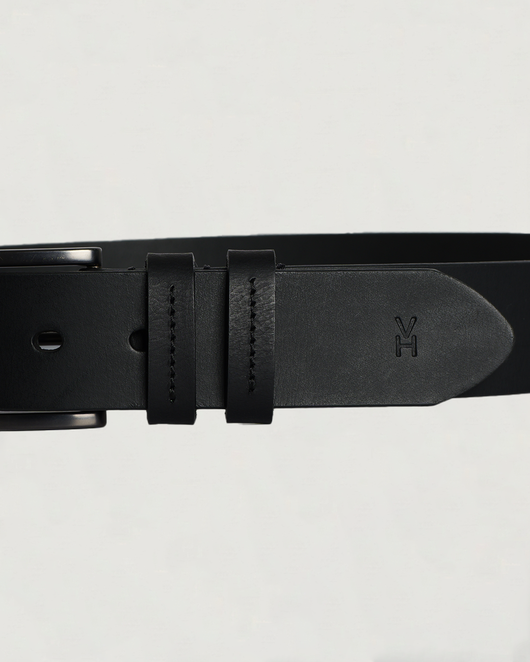 CINTURON NEGRO COLEC. BLACK LABEL CON DOS PASADORES CON COSTURA - 28