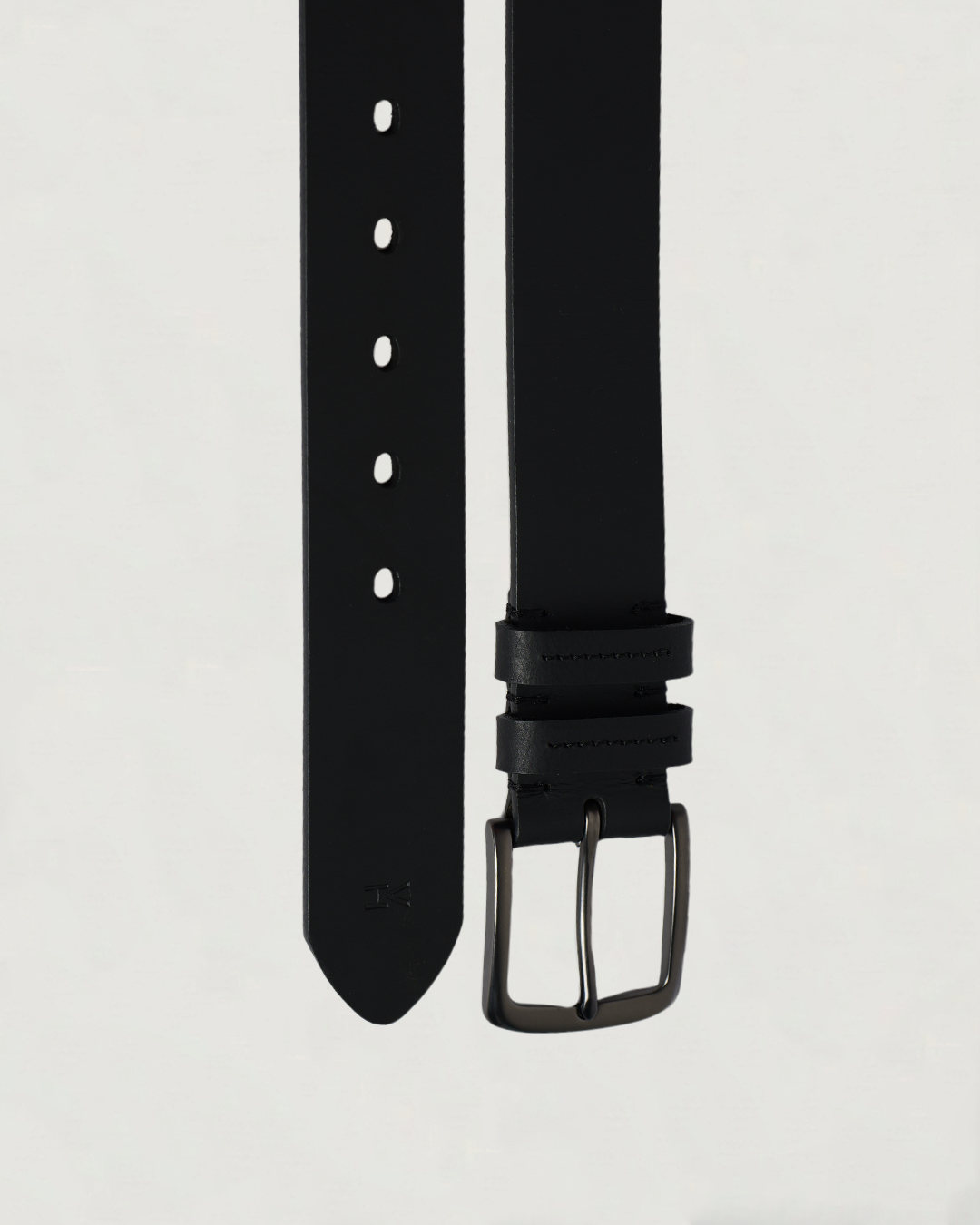 CINTURON NEGRO COLEC. BLACK LABEL CON DOS PASADORES CON COSTURA - 28